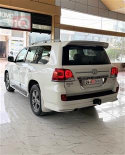 تويوتا لاندكروزر